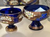 Kobalt mavi şüşədən hazırlanmış dekorativ qab dəsti - 2 ədəd ayaqlı — Dining tableware
