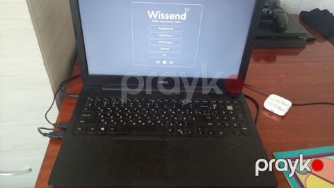 Dell Inspiron noutbuk - Model: Dell Inspiron (şassi alt qapaqda — Digah