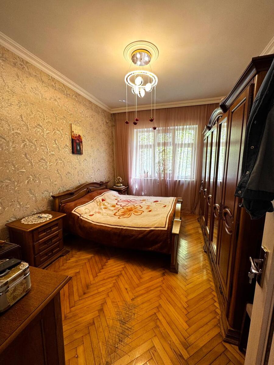 Satılır 4 otaqlı köhnə tikili 90 m² — Mənzil, Bakı (3)