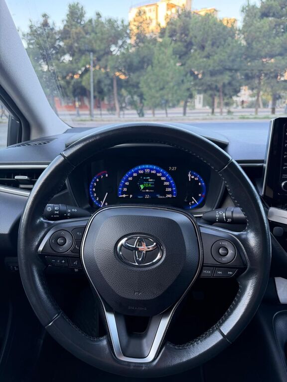 Toyota Corolla, 1.6 L, 2021 il, 70 000 km — Avtomobillər, Bakı (9)