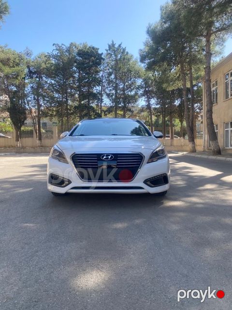 Hyundai Sonata, 2.0 L, 9.8 kWh, 2016 il, 165 000 km