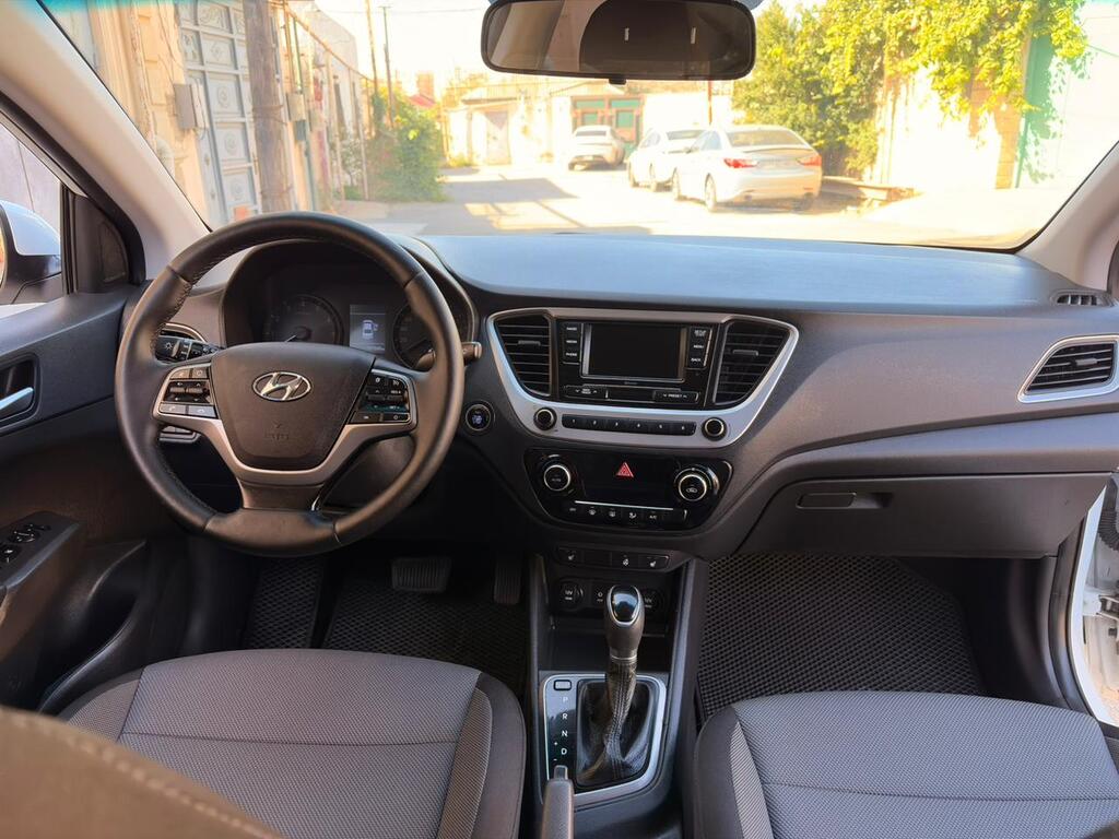 Hyundai Accent, 1.6 L, 2018 il, 187 265 km — Avtomobillər, Bakı (6)