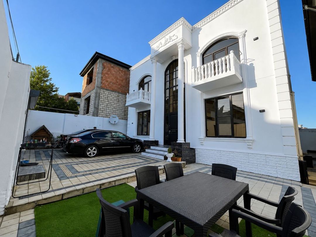Satılır 7 otaqlı həyət evi/bağ evi 240 m² — Ev, villa, Bakı (2)