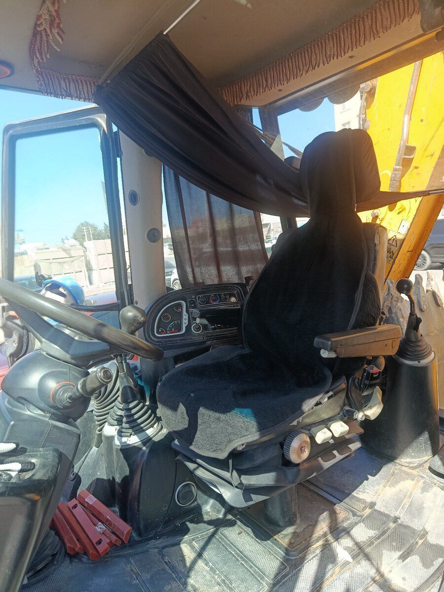 Ekskavator JCB, 2013 il — İnşaat texnikası, Bakı (2)