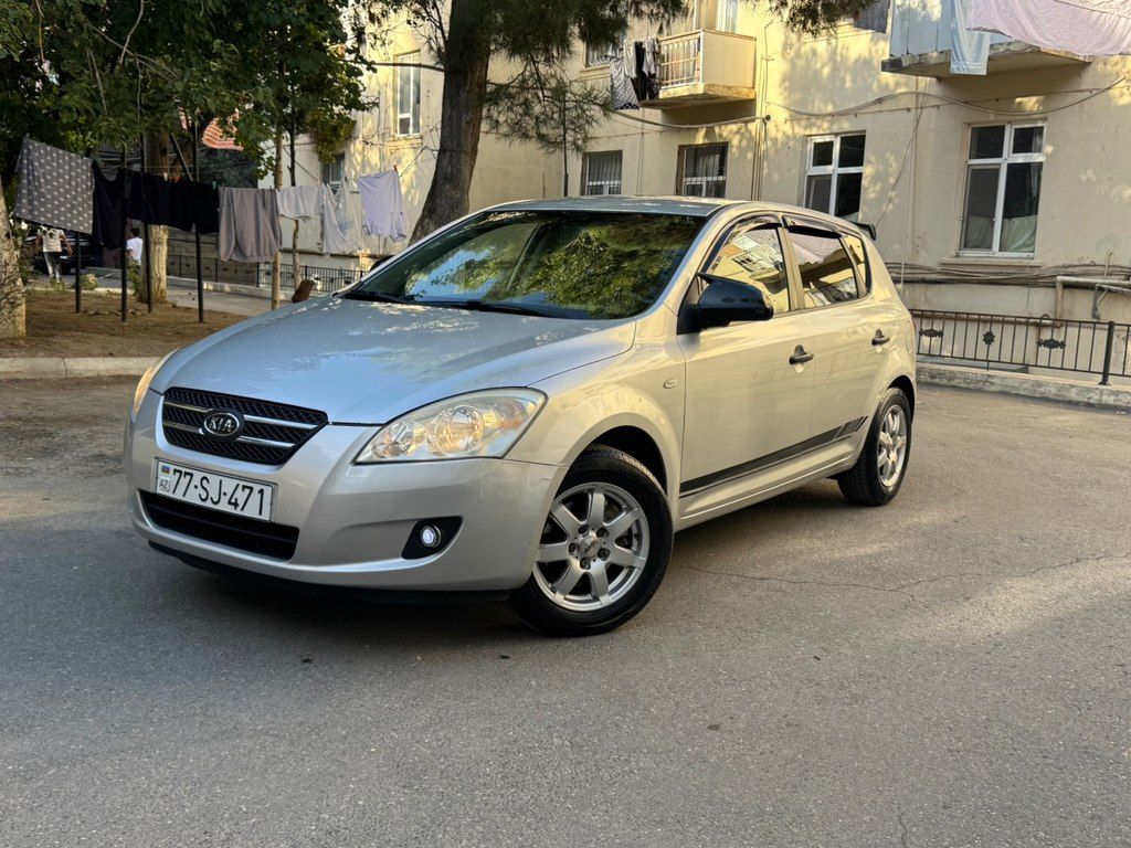 Kia Ceed, 1.4 L, 2007 il, 340 000 km — Avtomobillər, Bakı (2)