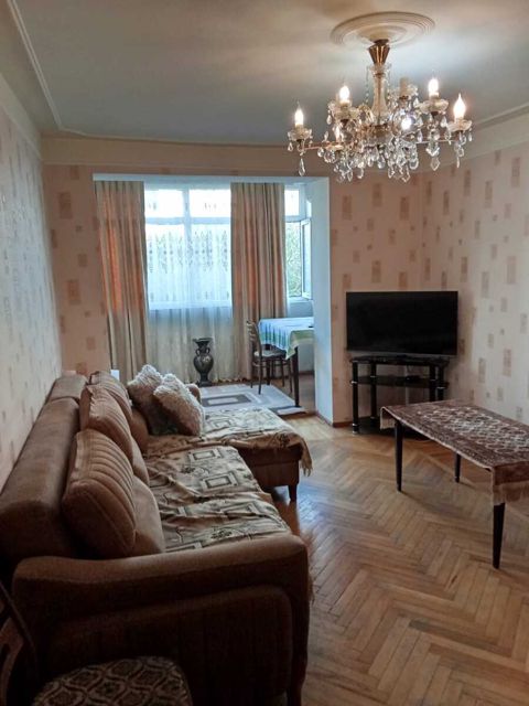Satılır 2 otaqlı köhnə tikili 5 m² — Bakı
