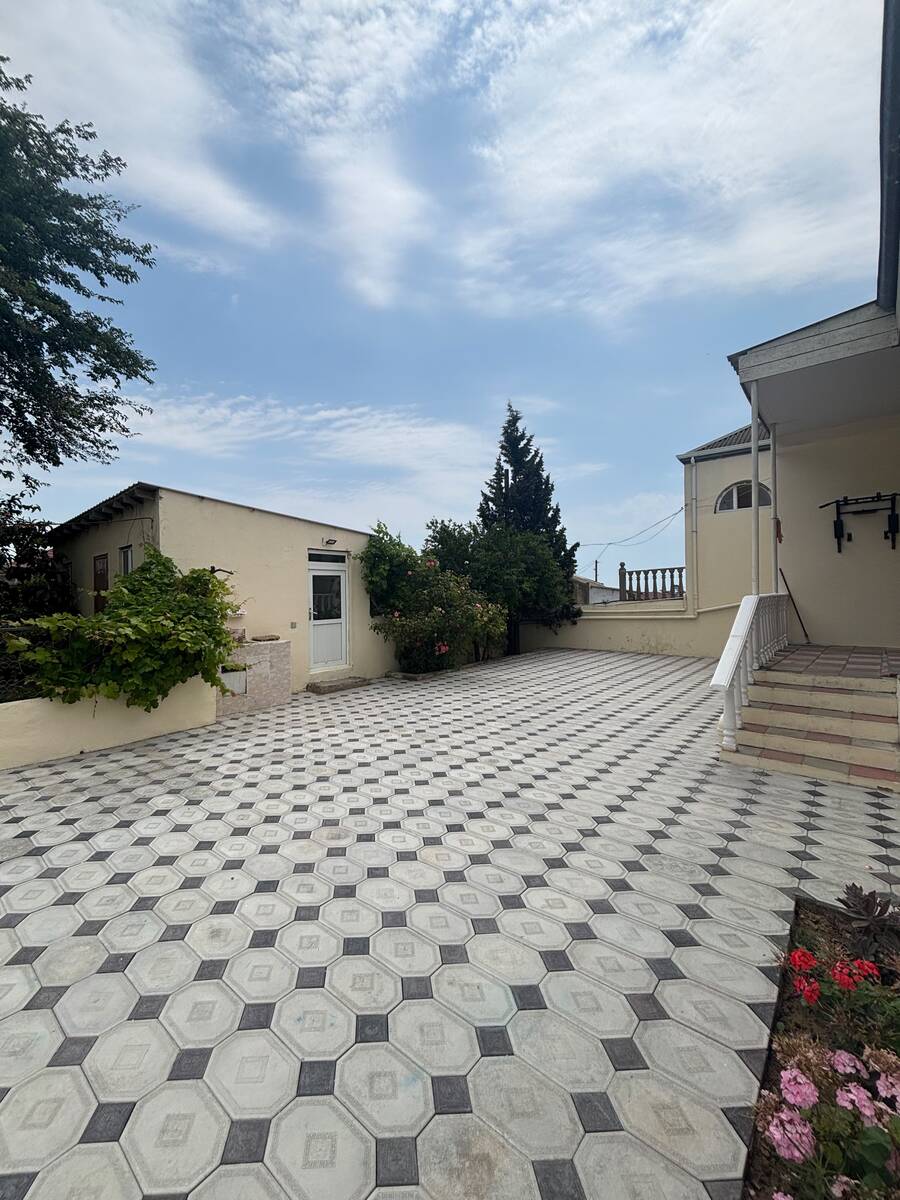 Satılır 4 otaqlı həyət evi/bağ evi 110 m² — Ev, villa, Bakı (2)