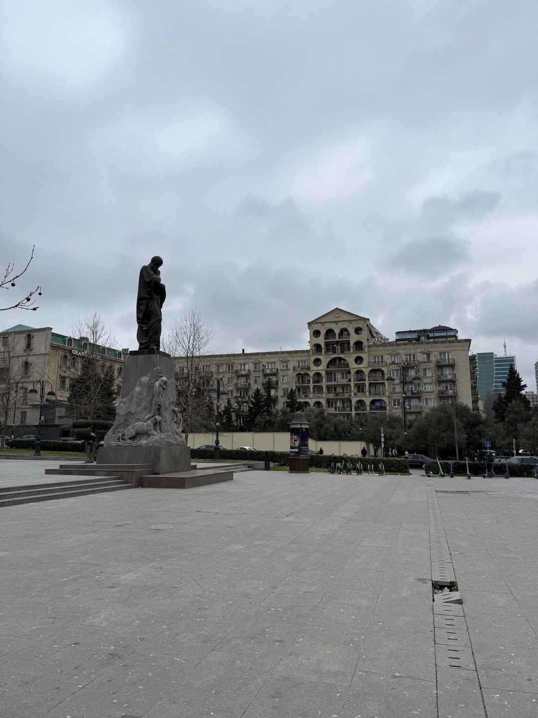 Satılır 4 otaqlı köhnə tikili 120 m² — Mənzil, Bakı (9)