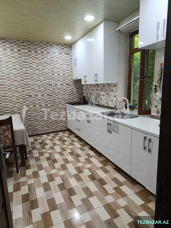 Buzovnada həyət evi satılırr — Ev, villa, Bakı (9)