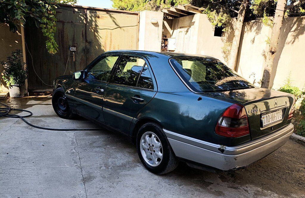 Mercedes C 200, 2.0 L, 1994 il, 377 000 km — Avtomobillər, Bakı (3)