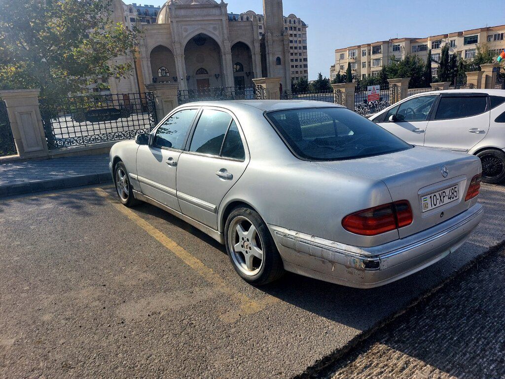 Mercedes E 280, 2.8 L, 1999 il, 500 000 km — Avtomobillər, Bakı (5)