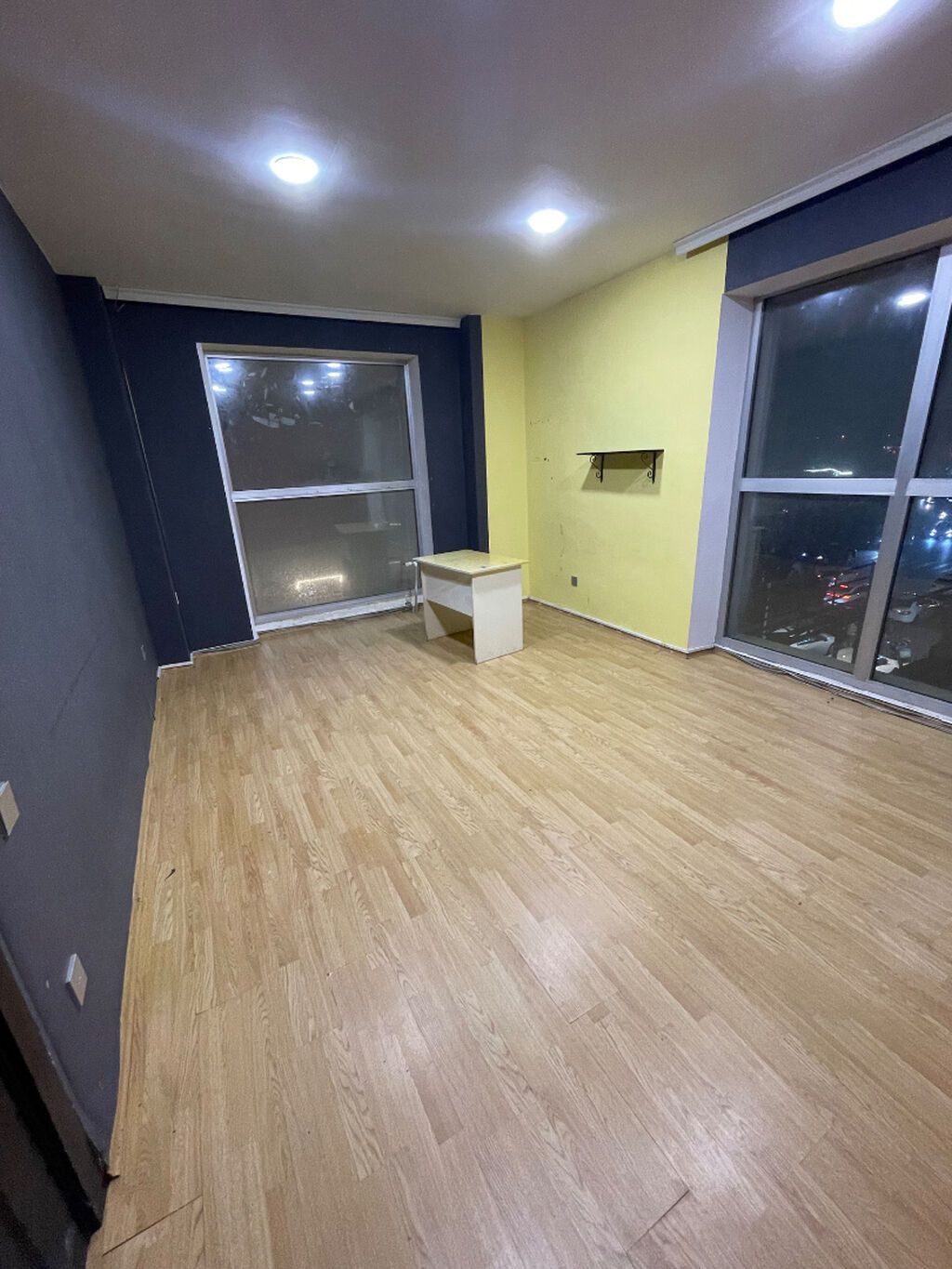 Ofis icareye verilir Anbar kimi de icareye goture bilersiniz Elsen — Ofis, Bakı (3)