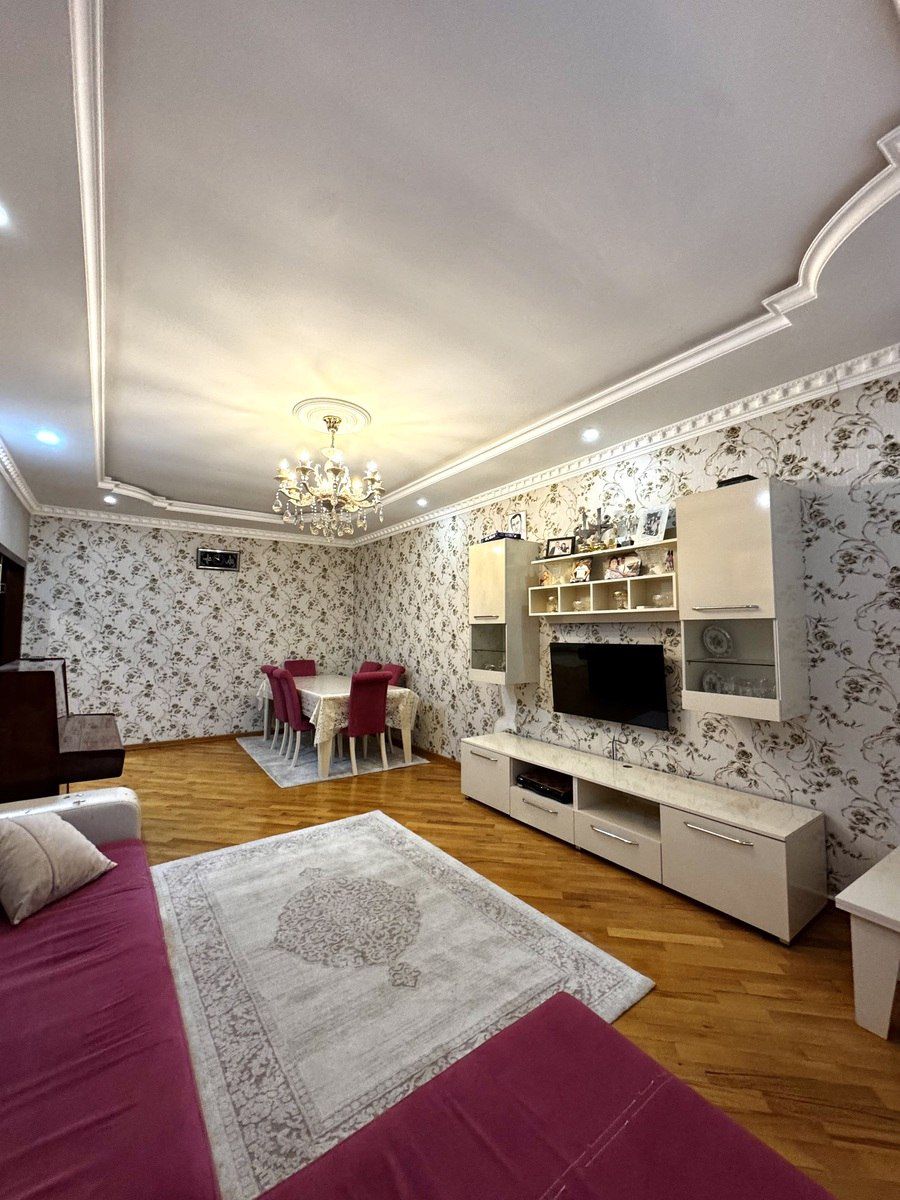 Satılır 3 otaqlı yeni tikili 120 m² — Mənzil, Bakı (2)