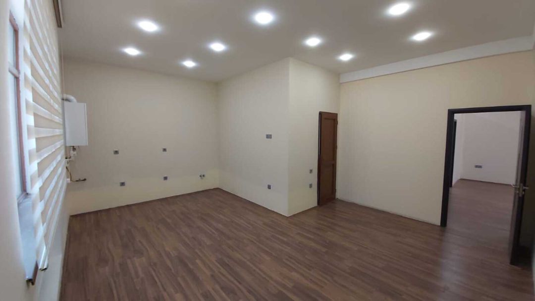 Satılır obyekt 650 m² — Əmlak, Bakı (11)
