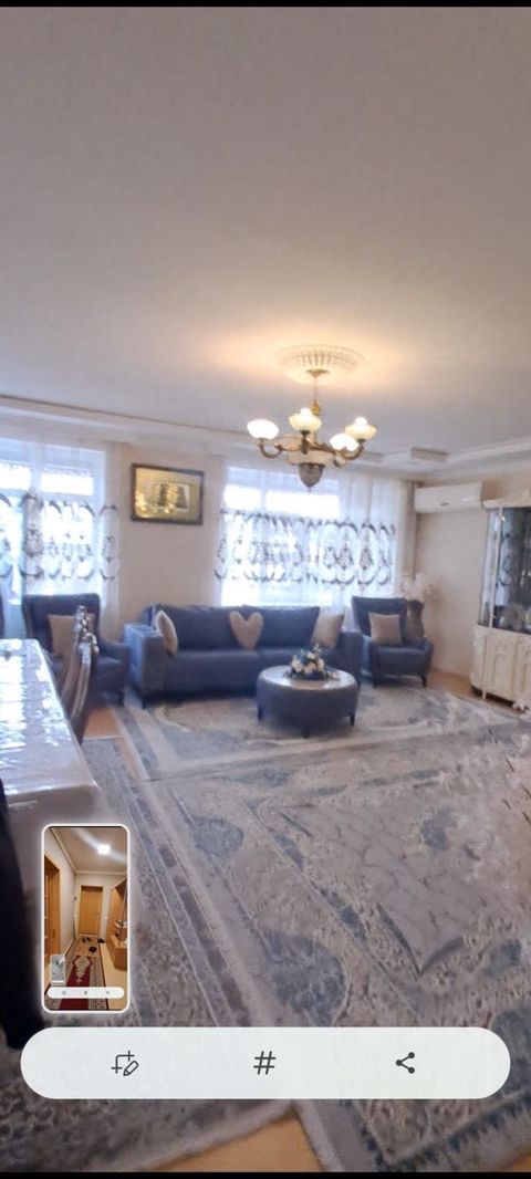 3-otaqlı mənzil, Şəki ş., 90 m² — Şəki