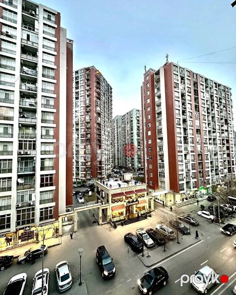 Satılır 2 otaqlı yeni tikili 82 m²