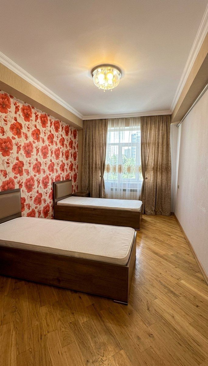 Satılır 3 otaqlı yeni tikili 115 m² — Mənzil, Bakı (2)
