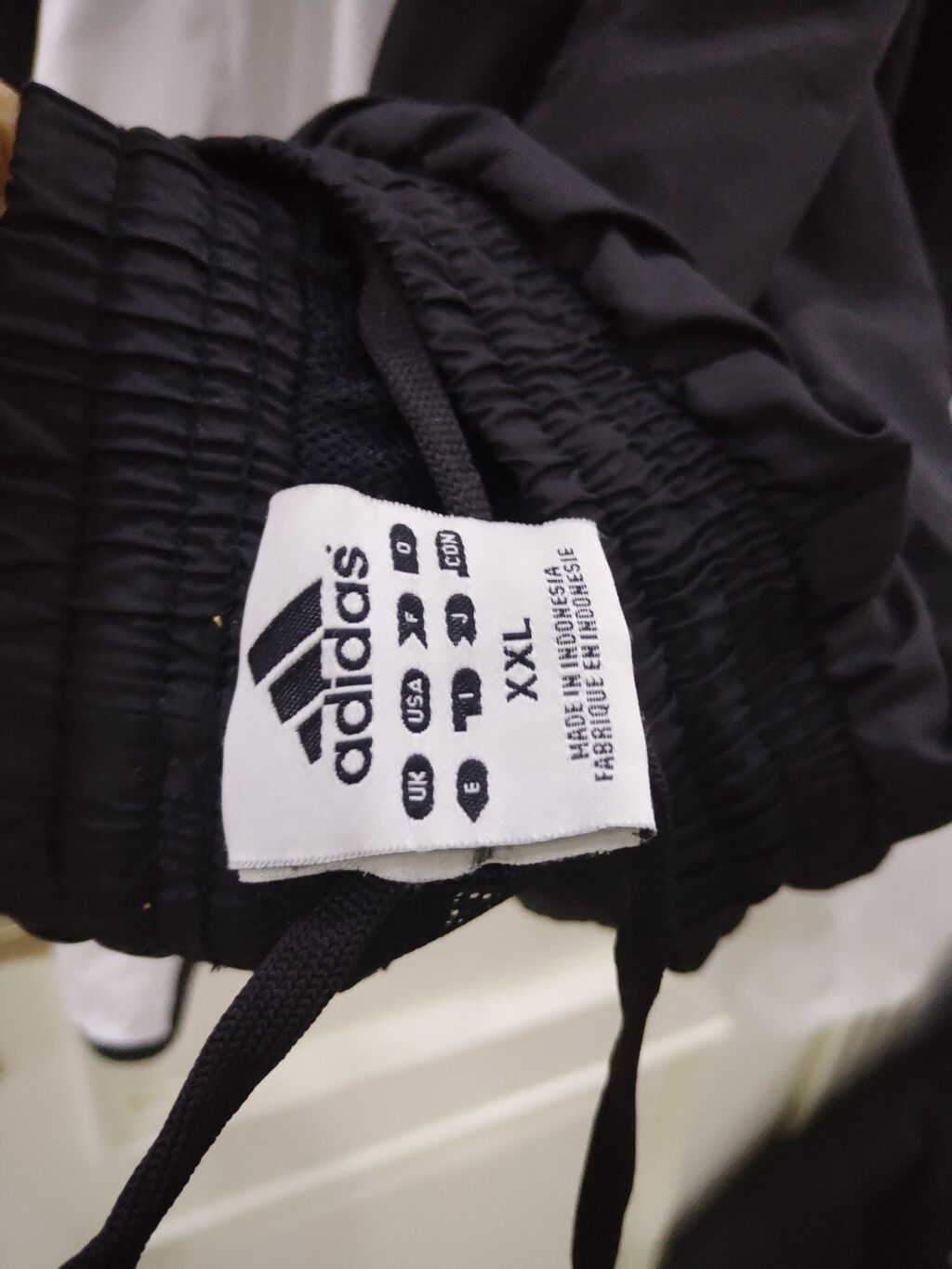 Brend Adidas orijinal Xl-XXL razmer — İdman geyimi, Bakı (5)