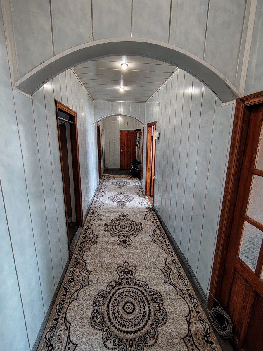Satılır 5 otaqlı köhnə tikili 106 m² — Mənzil, Bakı (2)