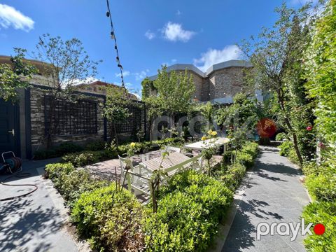 Satılır obyekt 450 m²