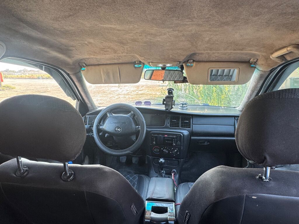 Opel Vectra Caravan (Universal) – gümüşü rəng - Kuzov: universal (5 — Avtomobillər, Sumqayıt (7)
