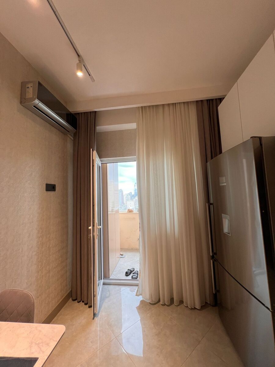 Satılır 4 otaqlı yeni tikili 204 m² — Mənzil, Bakı (12)