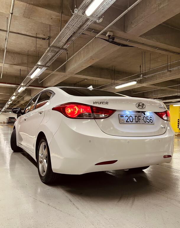 Hyundai Elantra, 1.8 L, 2013 il, 260 000 km — Avtomobillər, Gəncə (6)