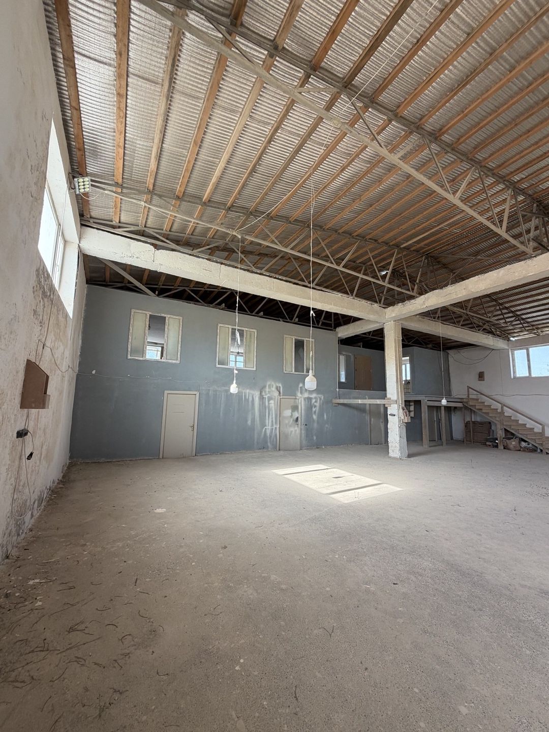 İcarəyə verilir obyekt 1325 m² — Əmlak, Bakı (11)
