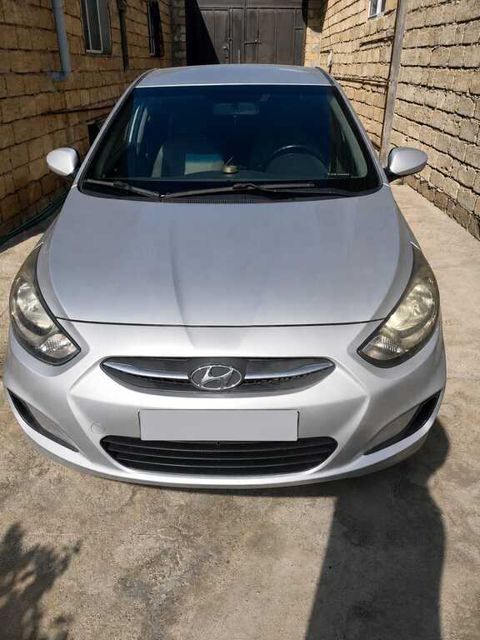 Hyundai Accent, 1.6 L, 2011 il, 288 000 km — Bakı