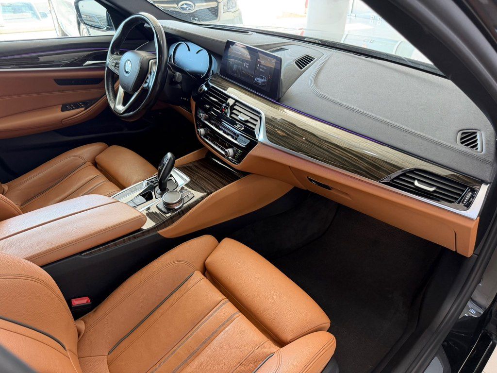 BMW 530e, 2.0 L, 12 kWh, 2018 il, 189 000 km — Avtomobillər, Bakı (9)