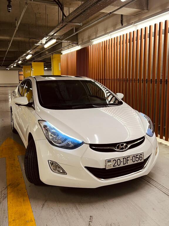 Hyundai Elantra, 1.8 L, 2013 il, 260 000 km — Avtomobillər, Gəncə