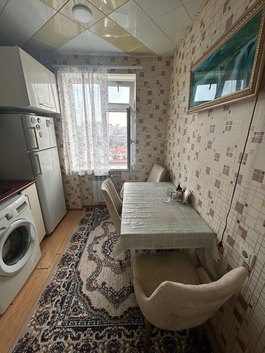 Satılır 3 otaqlı köhnə tikili 80 m² — Mənzil, Bakı (12)