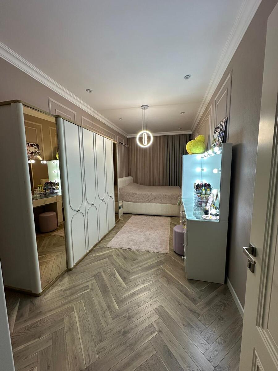 Satılır 4 otaqlı yeni tikili 192 m² — Mənzil, Bakı (7)