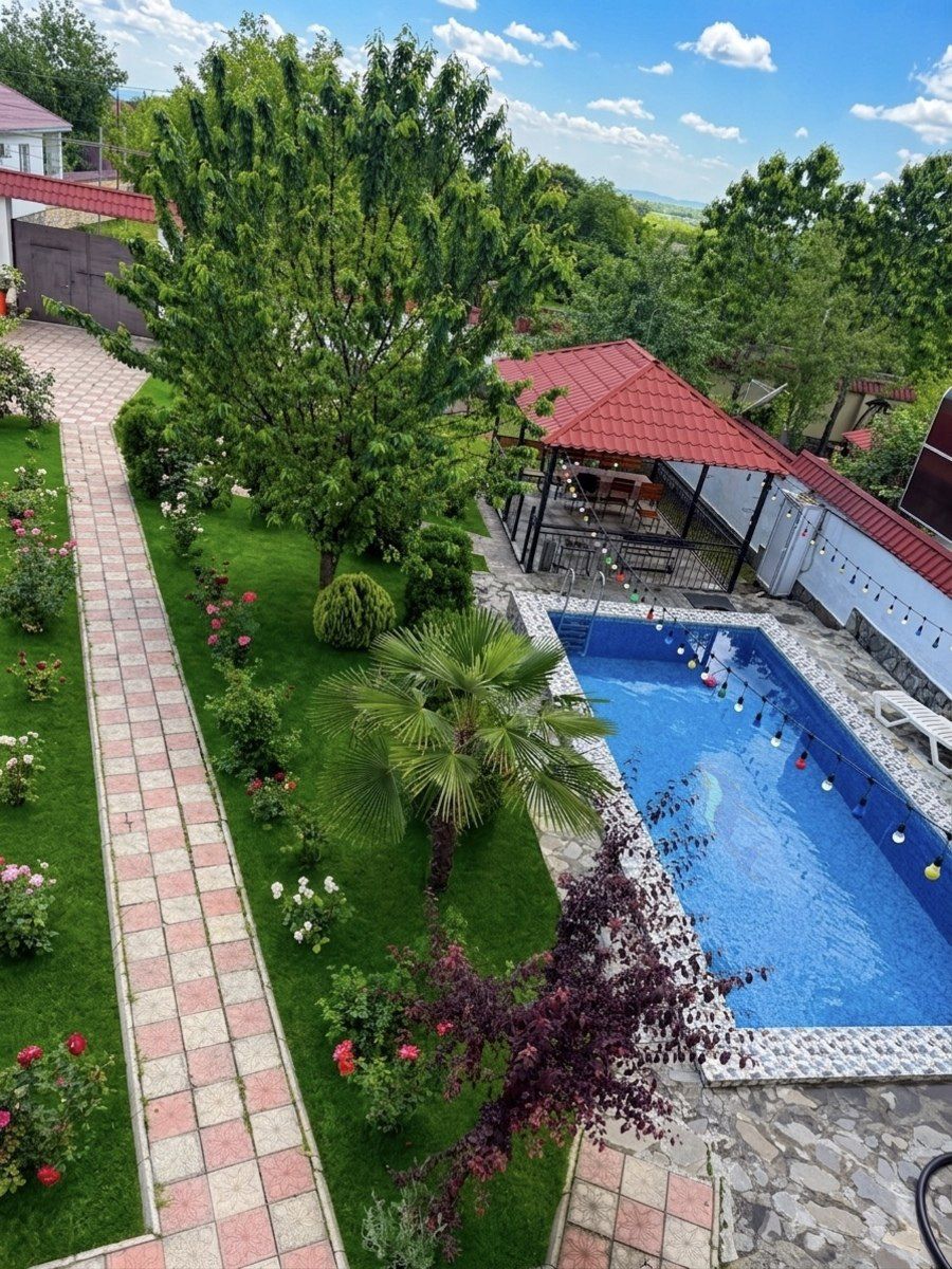 İcarəyə verilir 4 otaqlı həyət evi/bağ evi 180 m² — Ev, villa, Qəbələ (2)