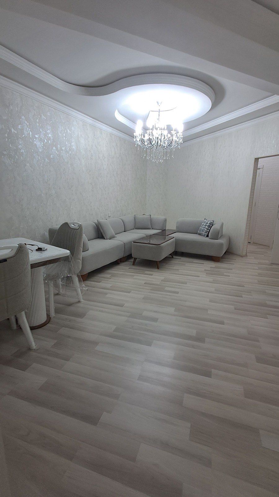 İcarəyə verilir 3 otaqlı yeni tikili 110 m² — Mənzil, Bakı (11)