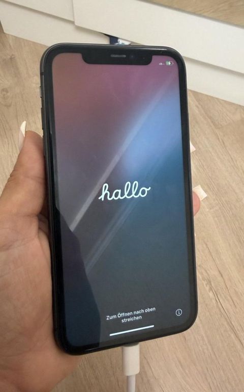 Apple iPhone 11 Black 128GB/4GB — Bakı