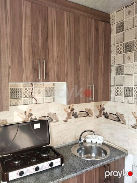 İcarəyə verilir 1 otaqlı köhnə tikili 40 m²