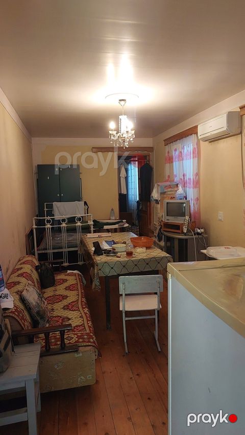 İcarəyə verilir 2 otaqlı həyət evi/bağ evi 45 m²