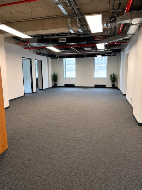 İcarəyə verilir 5 otaqlı ofis 210 m² — Bakı
