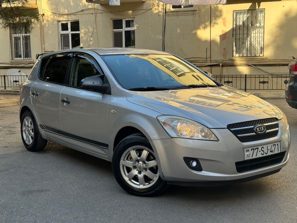 Kia Ceed, 1.4 L, 2007 il, 340 000 km — Avtomobillər, Bakı (9)