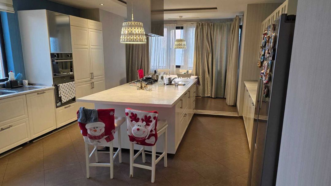 Satılır 5 otaqlı yeni tikili 240 m² — Mənzil, Bakı (2)