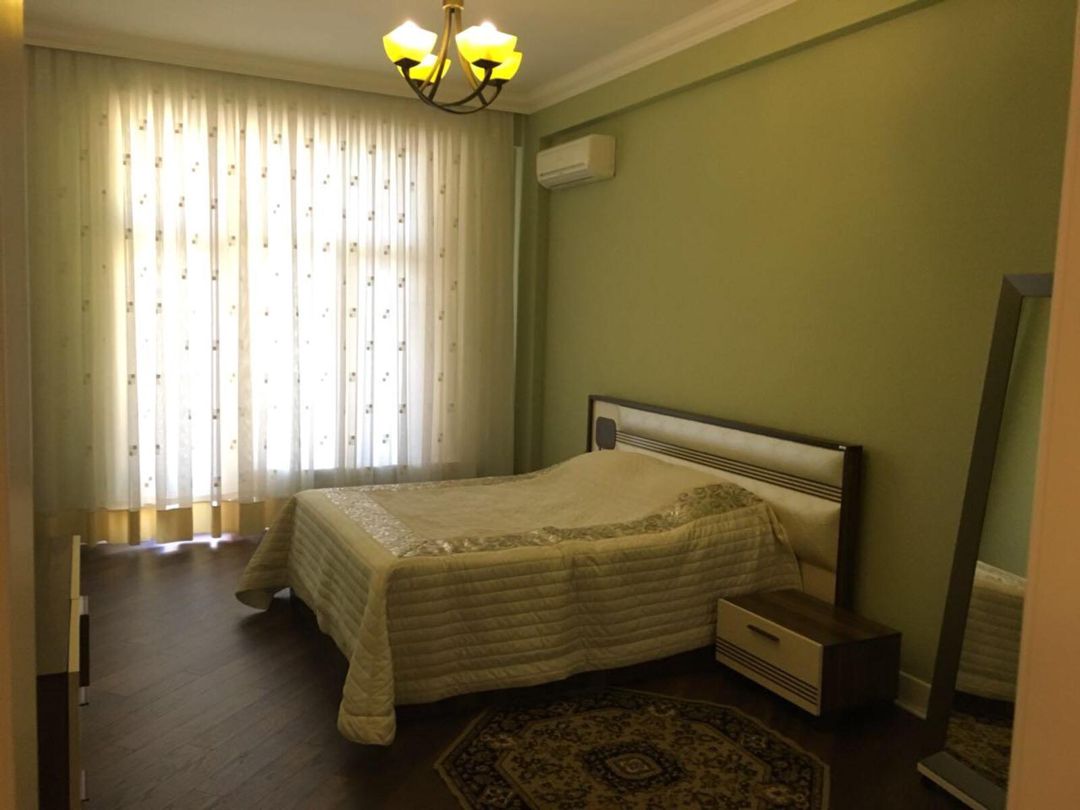 İcarəyə verilir 3 otaqlı yeni tikili 170 m² — Mənzil, Bakı (12)