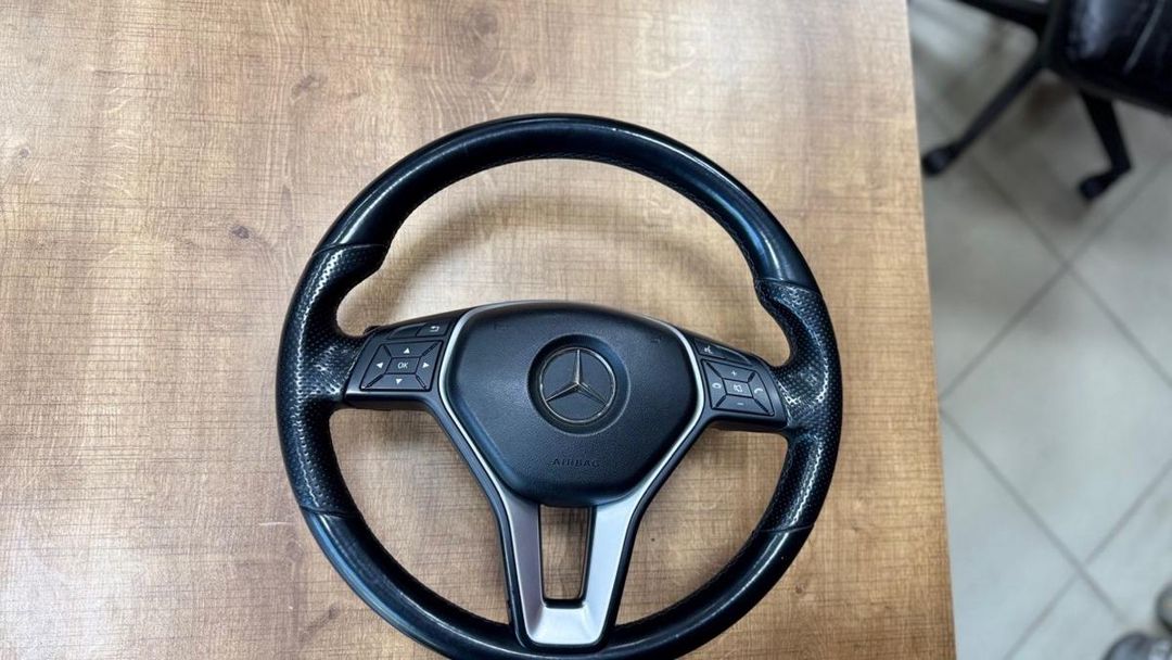 Mercedes W166 sükanı — Ehtiyat hissələri və aksesuarlar, Bakı (9)