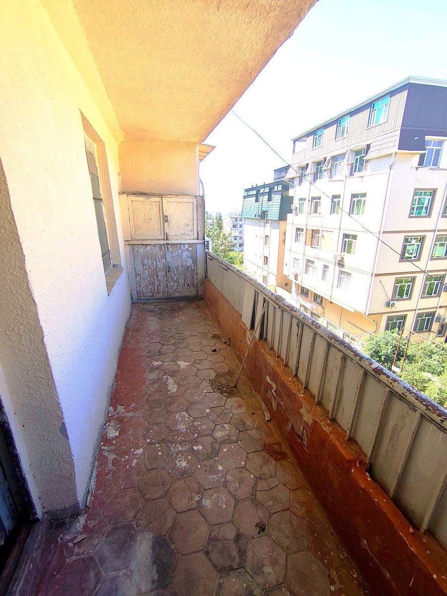 Satılır 2 otaqlı köhnə tikili 55 m² — Mənzil, Bakı (11)