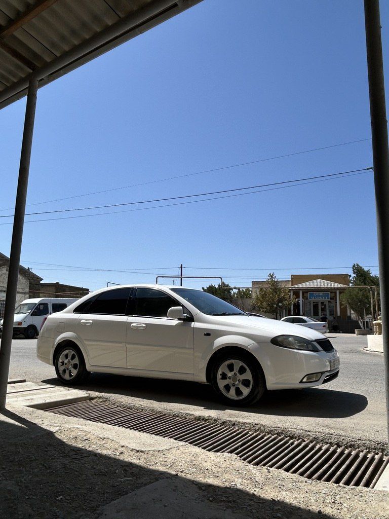 Daewoo Gentra, 1.5 L, 2014 il, 300 000 km — Avtomobillər, Bakı (3)