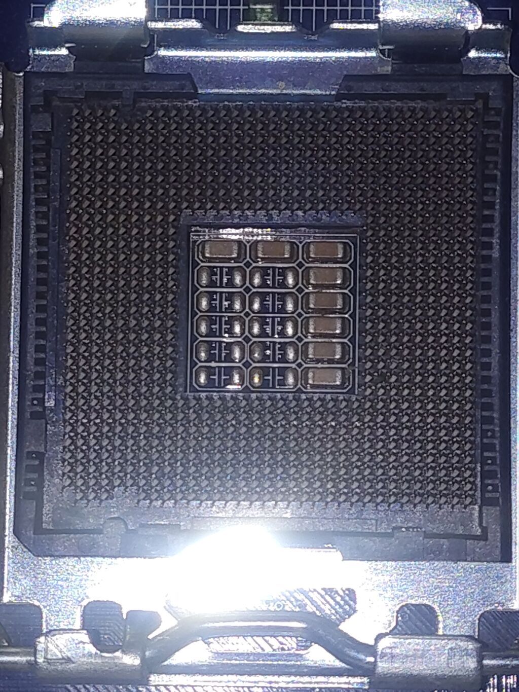 LGA775 1.ayaqi eyridi amma mence islemelidi wp var endirim olacaq — Ana platalar, Bakı (2)