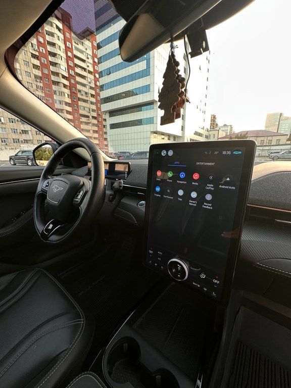 Ford Mustang Mach-E, 88 kWh, 2022 il, 50 550 km — Avtomobillər, Bakı (12)