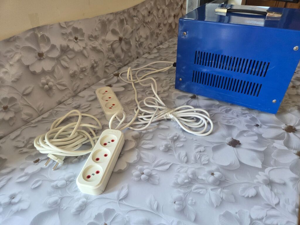 Aklıght SVC-3000VA avtomatik AC gərginlik tənzimləyici (stabilizator) — Gərginlik stabilizatoru, Bakı (3)
