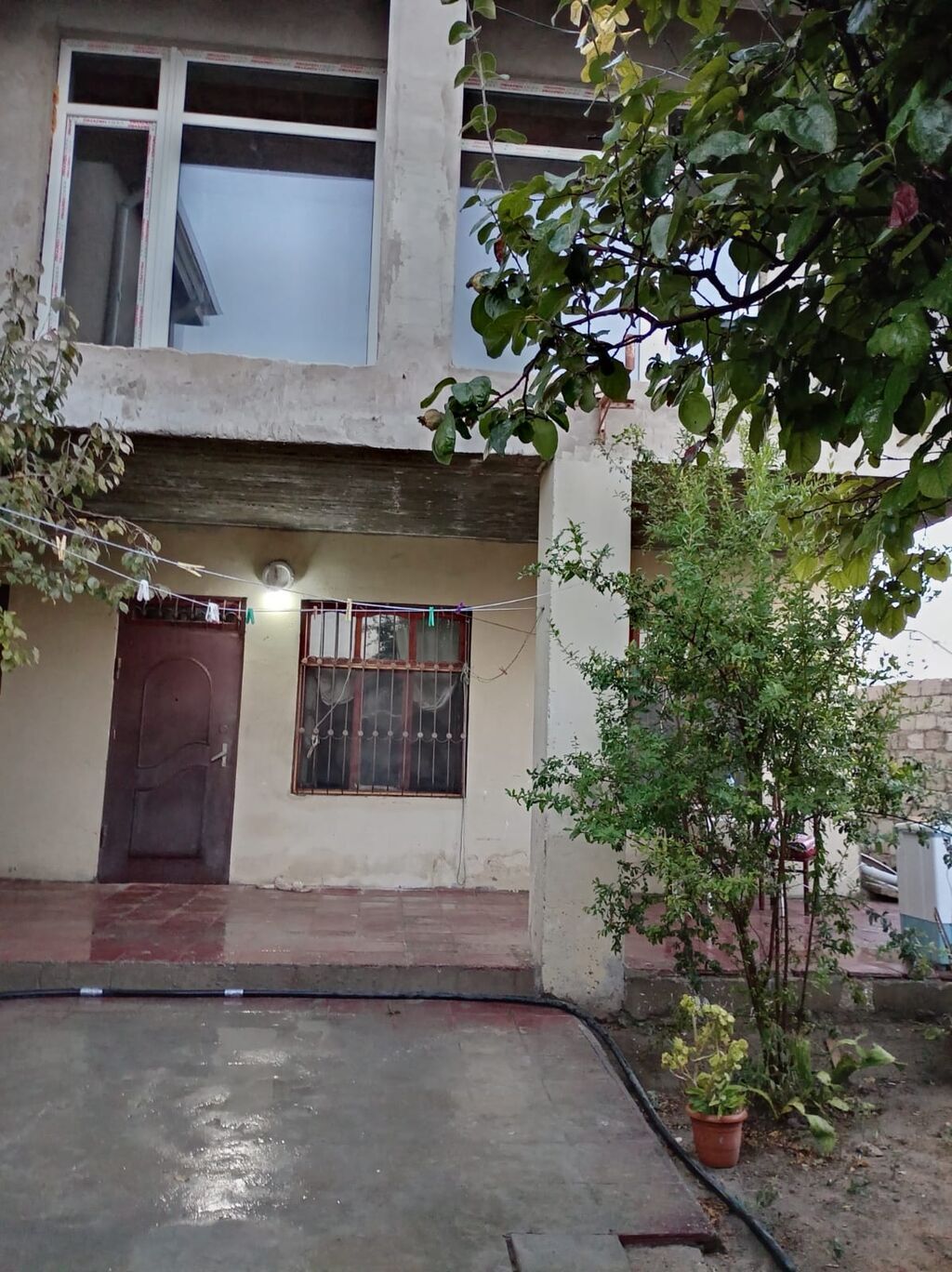Salam ev hövsan qəsəbəsində mərkəzdə yerləşir 3 otaq orta təmirlidi — Ev, villa, Bakı
