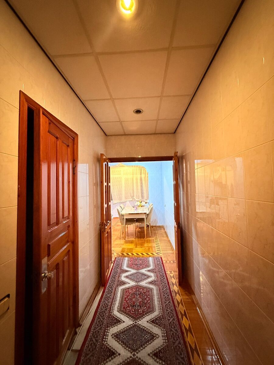 Satılır 4 otaqlı köhnə tikili 135 m² — Mənzil, Bakı (3)